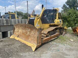 KOMATSU D65PX buldózer