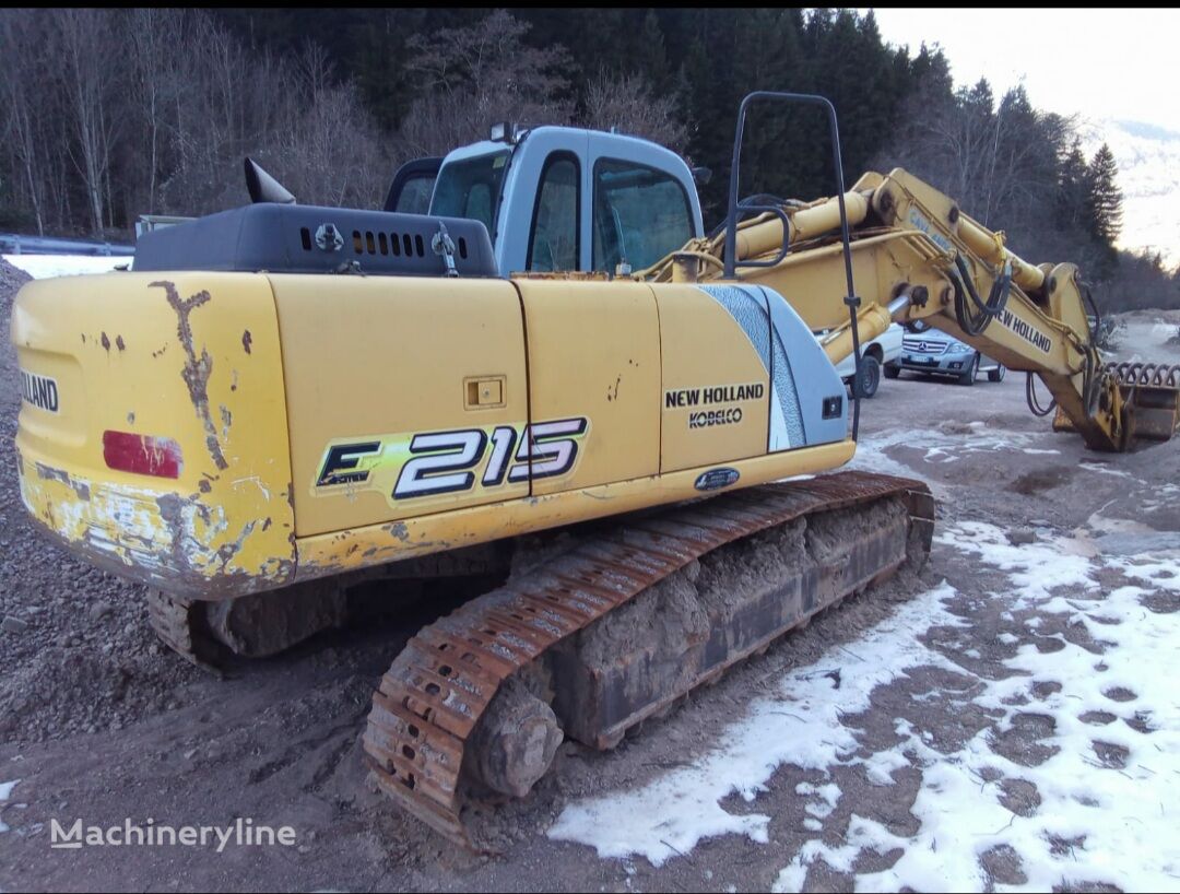 New Holland E215 lánctalpas kotrógép