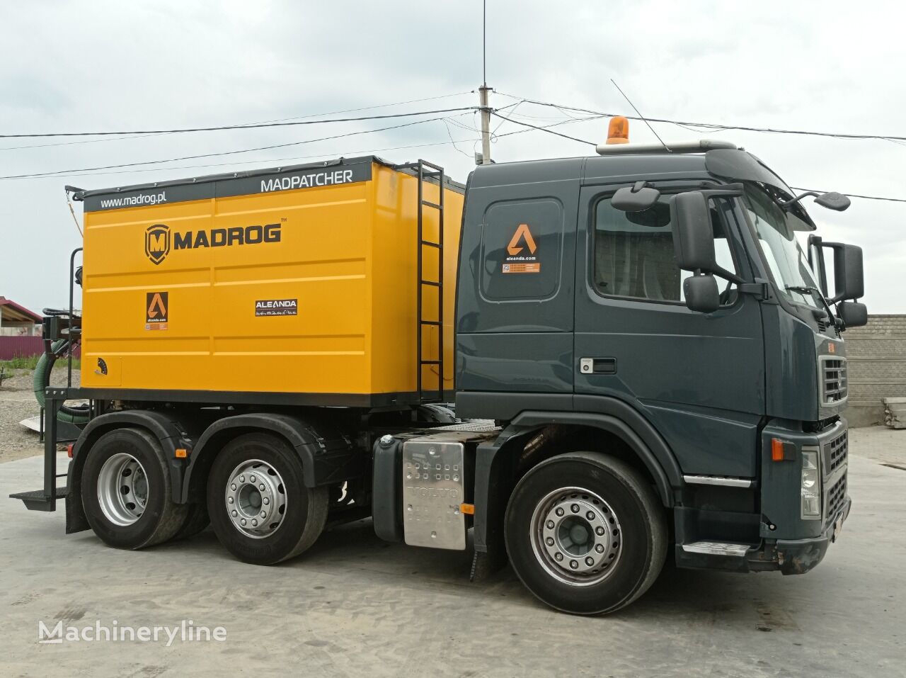 új Madrog MadpatcherMPA6.5W önjáró bitumenszóró