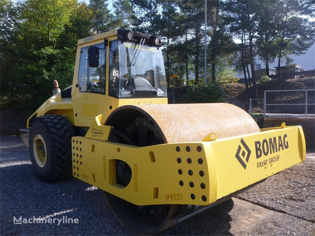 BOMAG BW226DH-4 talajtömörítő henger